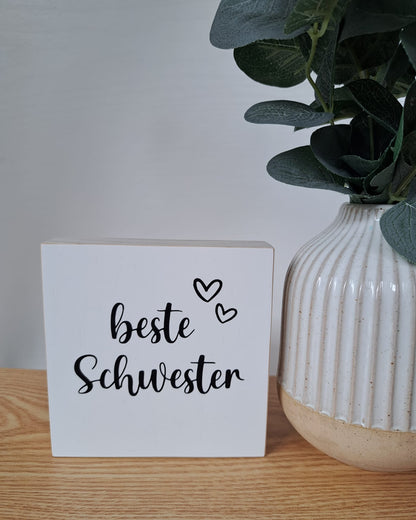 Holzschild Schwester